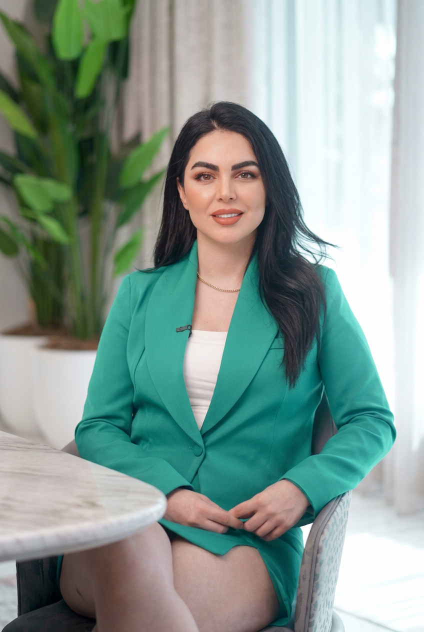 مریم نظری در جلسه مشاوره